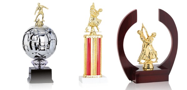 TROPHÉES PERSONNALISÉS FIGURINES